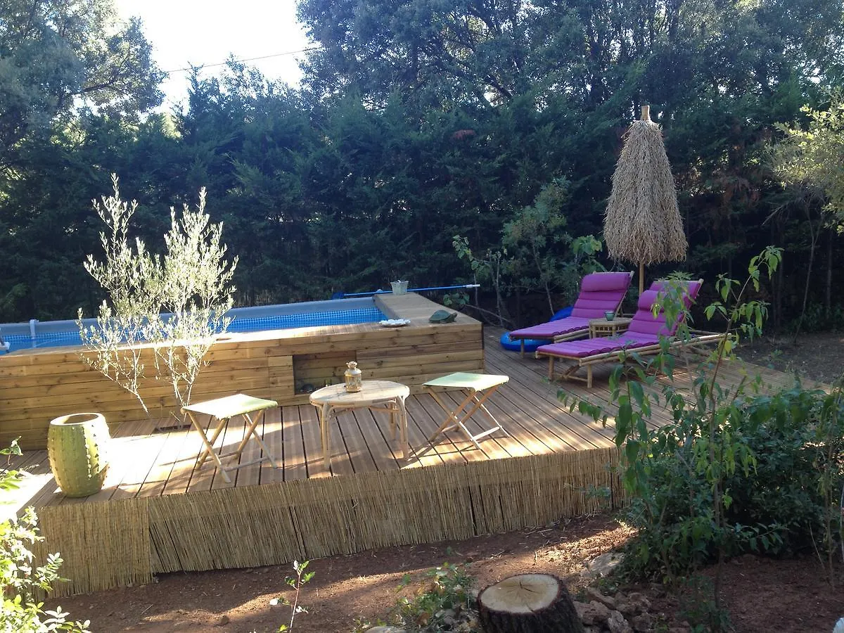 Bed and Breakfast Longo Mai Sillans-la-Cascade Frankreich